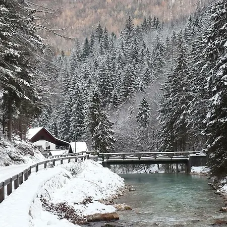 Mountain Peaks With Sauna *