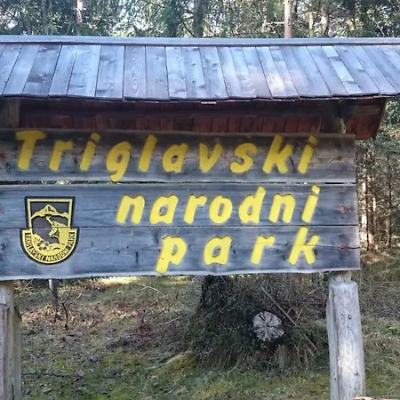 Mountain Peaks With Sauna Apartmán