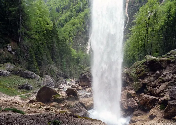 Mountain Peaks With Sauna Apartment Gozd Martuljek